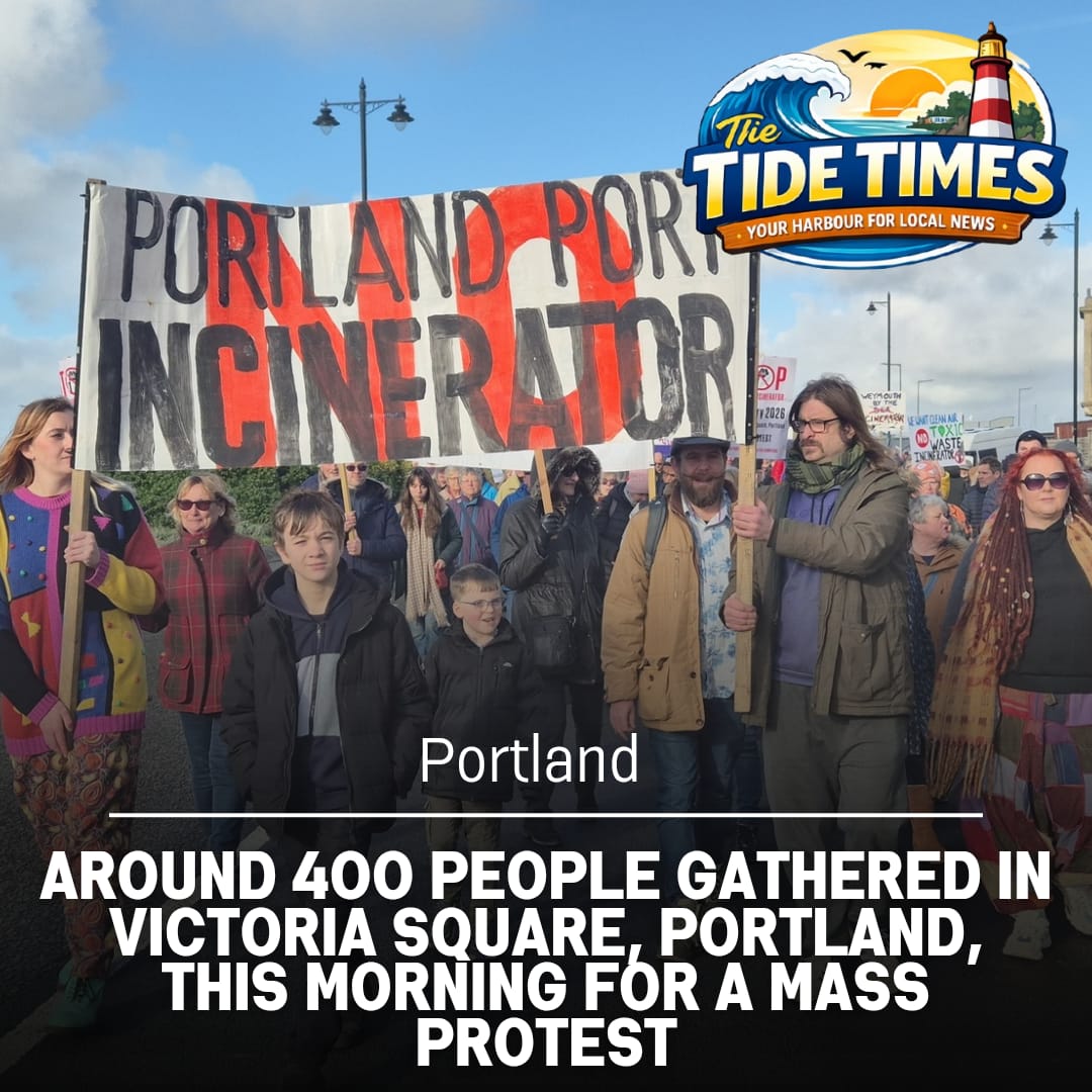 Around 400 people gathered in Victoria Square, Portland, this morning for a mass protest